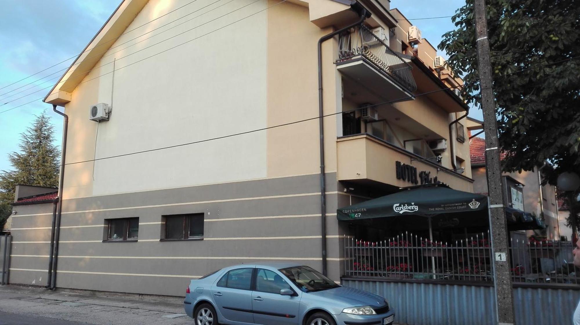 Hotel Vila Sunce Stara Pazova Luaran gambar